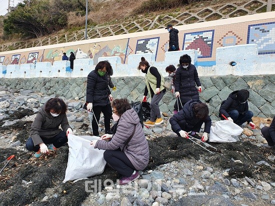 영선2동 설맞이 도시환경정비 실시 사진 (제공=영도구청)