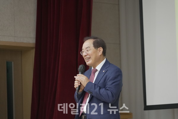 하윤수 교육감.[부산교육청 제공]